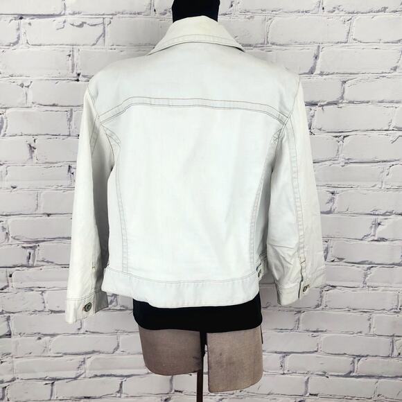 Chico's Jean Jacket Women 3 Long Sleeves White Light Wash Denim Stretchy cropped - Picture 2 of 9